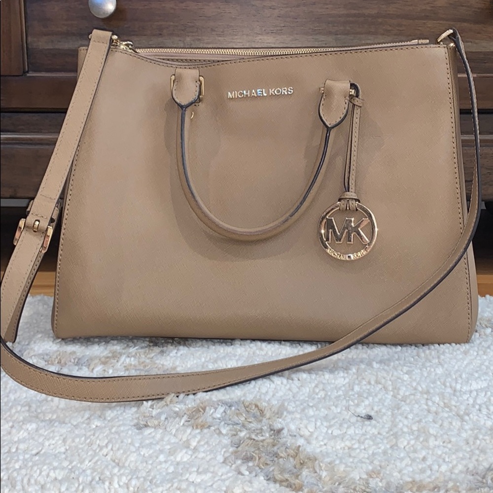 Michael Kors Kellen Sachel